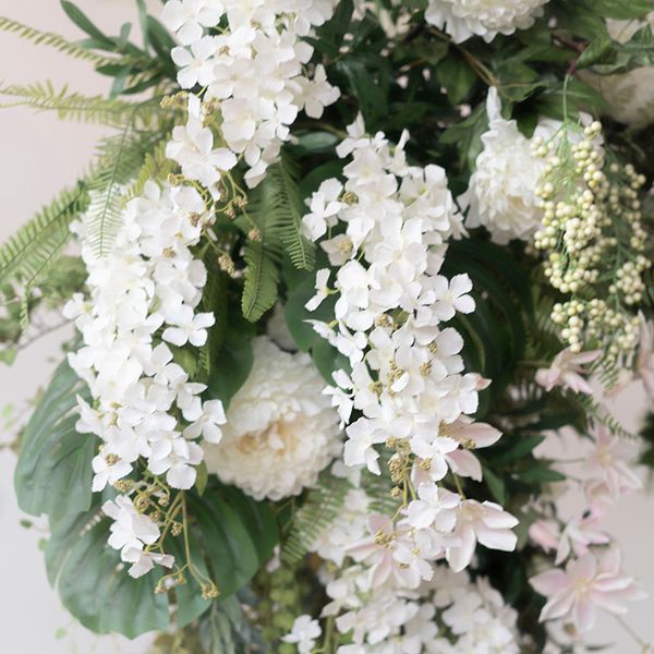 wedding decoration simulation flowers silk flowers wild hydrangea artificial flower arrangement, wedding site props
wedding decoration simulation flowers silk flowers wild hydrangea artificial flower arrangement, wedding site props