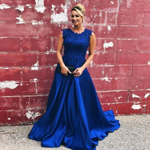royal blue prom dresses crew 2020 lace sleeveless long women formal evening party gowns strain sweep train vestidos de fiesta plus size, Black
royal blue prom dresses crew 2020 lace sleeveless long women formal evening party gowns strain sweep train vestidos de fiesta plus size, Black