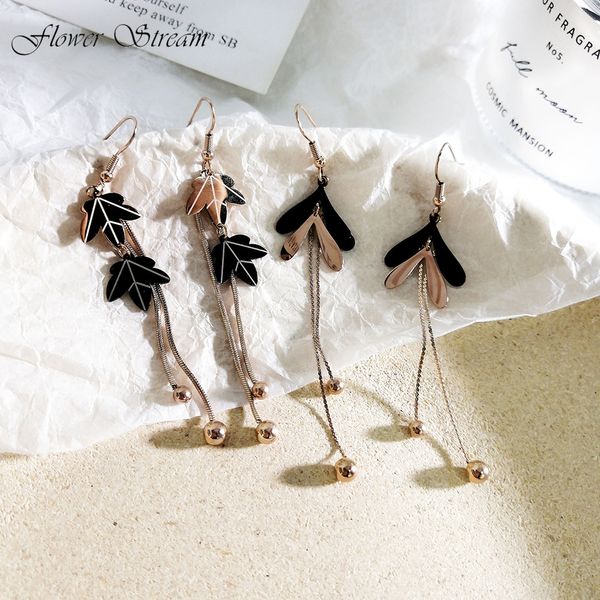 earrings maple leaf petals long temperament titanium steel earrings women pop rose gold leaf tassel earrings, Silver
earrings maple leaf petals long temperament titanium steel earrings women pop rose gold leaf tassel earrings, Silver