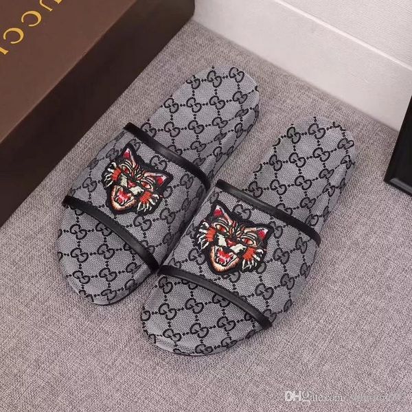 19ss 19ss sandals slides sandals designer shoes slippers huaraches flip flops loafers for man woman size:38-45 with box, Blue;gray
19ss 19ss sandals slides sandals designer shoes slippers huaraches flip flops loafers for man woman size:38-45 with box, Blue;gray