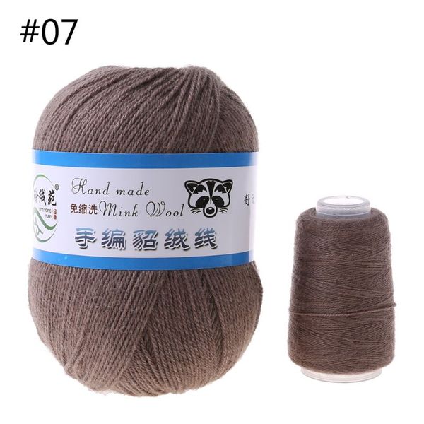 50g soft mink wool yarn hand-knitted cashmere crochet knitted crochet knitting scarf, Black;white
50g soft mink wool yarn hand-knitted cashmere crochet knitted crochet knitting scarf, Black;white