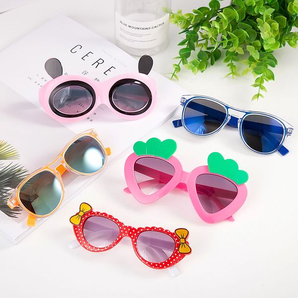 childrens glasses sunglasses uv-protection parent-child baby sunglasses 1-8-year-old cute kids polarized glasses, White;black
childrens glasses sunglasses uv-protection parent-child baby sunglasses 1-8-year-old cute kids polarized glasses, White;black