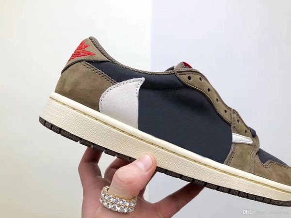 travis scott air low 1 og sp cactus jack black dark men basketball shoes 1s mocha university red sail cq4277-001 authentic sports sneakers
travis scott air low 1 og sp cactus jack black dark men basketball shoes 1s mocha university red sail cq4277-001 authentic sports sneakers