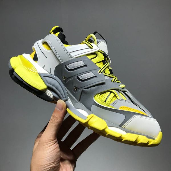 vintage platform luxury yellow shoes for lovers luxury designer leather selling kanye vintage shoes ing, Black
vintage platform luxury yellow shoes for lovers luxury designer leather selling kanye vintage shoes ing, Black