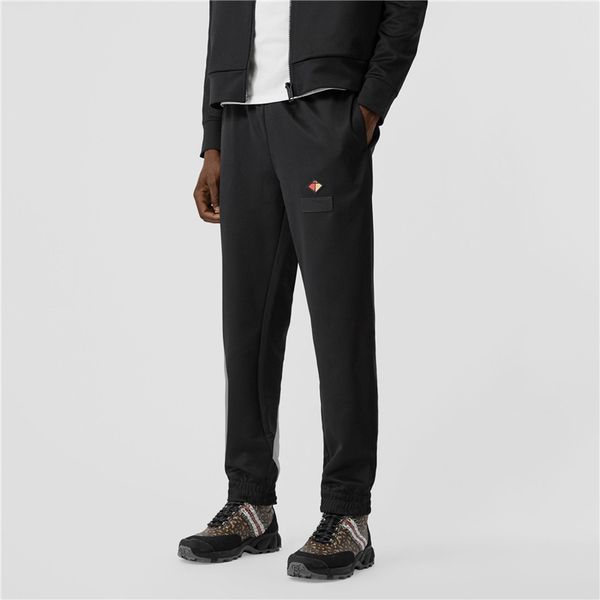 hotsale дизайнер брюки мужчины женщины марка sweatpants сплошные черные брюки casual бегуны брюки мужские женщин luxury sweatpant лучшие кач, Black
hotsale дизайнер брюки мужчины женщины марка sweatpants сплошные черные брюки casual бегуны брюки мужские женщин luxury sweatpant лучшие кач, Black