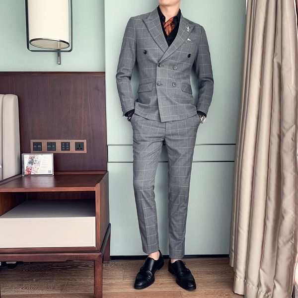2020 new (blazer + pantalones) fashion business men casual slim gentleman british plaid double breasted suit two-piece, White;black
2020 new (blazer + pantalones) fashion business men casual slim gentleman british plaid double breasted suit two-piece, White;black
