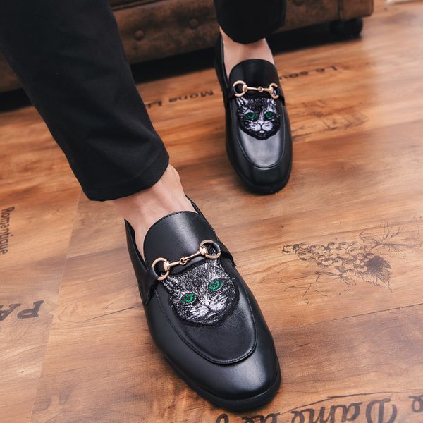 casual leather shoes 2019 autumn new style flat moccosins cat head foot covering shoes large size men's 45-47 code, Black
casual leather shoes 2019 autumn new style flat moccosins cat head foot covering shoes large size men's 45-47 code, Black