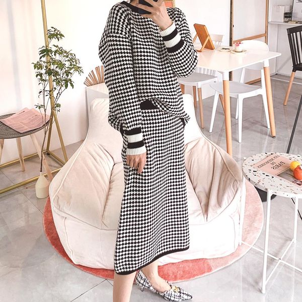autumn winter women sweater knitting set long-sleeved plaid dot pullover and skirt set sweater 2-piece skirt women 9707, White
autumn winter women sweater knitting set long-sleeved plaid dot pullover and skirt set sweater 2-piece skirt women 9707, White
