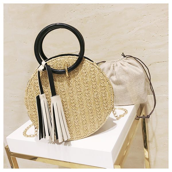 small round bag female 2019 winter new wave korean version of the wild messenger bag female sequins portable mini shoulder
small round bag female 2019 winter new wave korean version of the wild messenger bag female sequins portable mini shoulder
