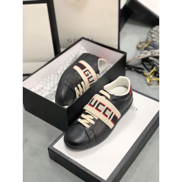 2020 new cv couple sports shoes luxury design daily casual sports shoes outdoor sports
2020 new cv couple sports shoes luxury design daily casual sports shoes outdoor sports