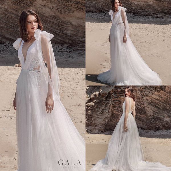 2020 new beach wedding dresses a line lace appliqued deep v neck boho wedding dress sweep train backless vestidos de novia, White
2020 new beach wedding dresses a line lace appliqued deep v neck boho wedding dress sweep train backless vestidos de novia, White