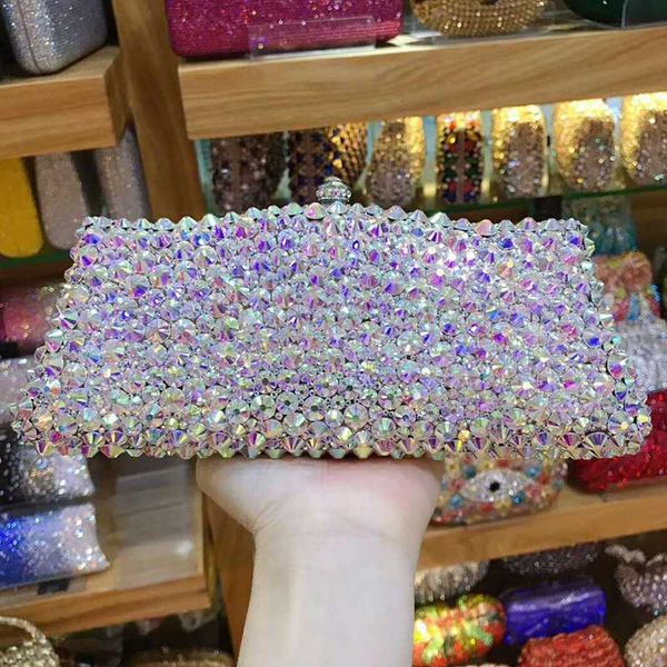 2020 new full crystal clutch purse ab diamond xiyuan party bags hollow out chain wedding chain handbag
2020 new full crystal clutch purse ab diamond xiyuan party bags hollow out chain wedding chain handbag