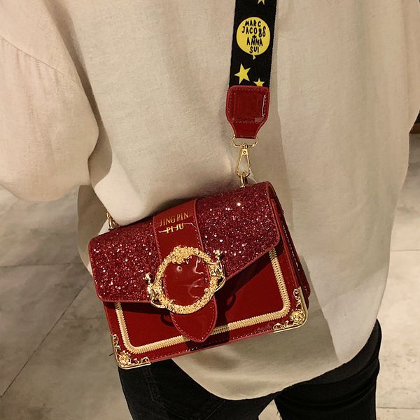 роскошные сумки женские сумки дизайнер сумочку 2020 ѕасглавная новый пу кожа знаменитости мода плеча crossbody сумка
роскошные сумки женские сумки дизайнер сумочку 2020 ѕасглавная новый пу кожа знаменитости мода плеча crossbody сумка