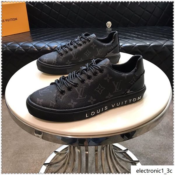 2019wr new men s casual sneakers, low-cut luxury men s outdoor travel sneakers, fast delivery with original box packaging
2019wr new men s casual sneakers, low-cut luxury men s outdoor travel sneakers, fast delivery with original box packaging