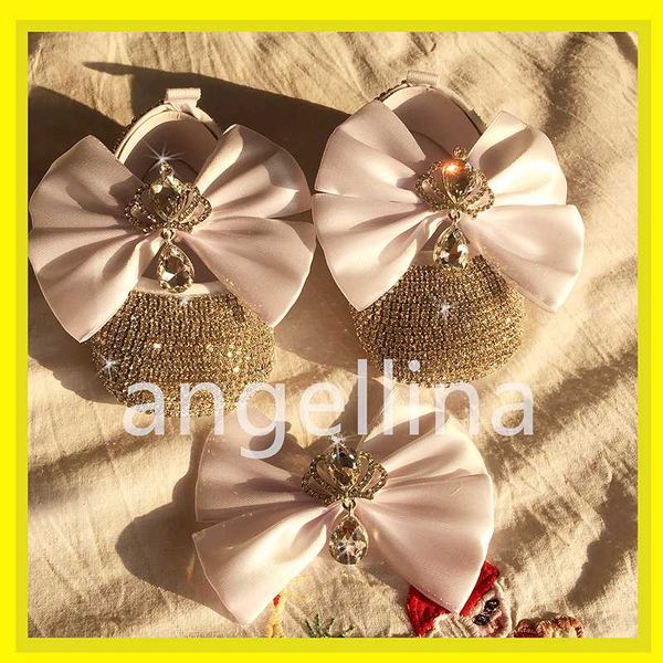 bling crown jewelry rhinestone girls baptism baby shoes white big bow 1st birthday gift baby shoes with headband 0-1y
bling crown jewelry rhinestone girls baptism baby shoes white big bow 1st birthday gift baby shoes with headband 0-1y