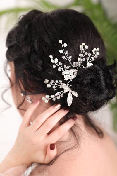 vintage crystal rhinestones leaves pure handmade headdress hair pins bride to be headpieces wedding accessories decoration
vintage crystal rhinestones leaves pure handmade headdress hair pins bride to be headpieces wedding accessories decoration