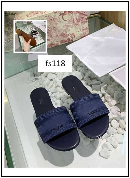 new dazzle flowers slippers summer woman beach alphabet slippers designer embroidery woman shoes 3, Black
new dazzle flowers slippers summer woman beach alphabet slippers designer embroidery woman shoes 3, Black
