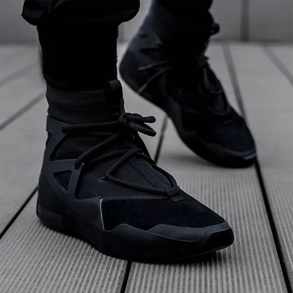 new arrival fear of god 1 triple black fog boots men basketball shoe 3m reflective high ankle zoom sneakers sport shoes ar4237-00519
new arrival fear of god 1 triple black fog boots men basketball shoe 3m reflective high ankle zoom sneakers sport shoes ar4237-00519
