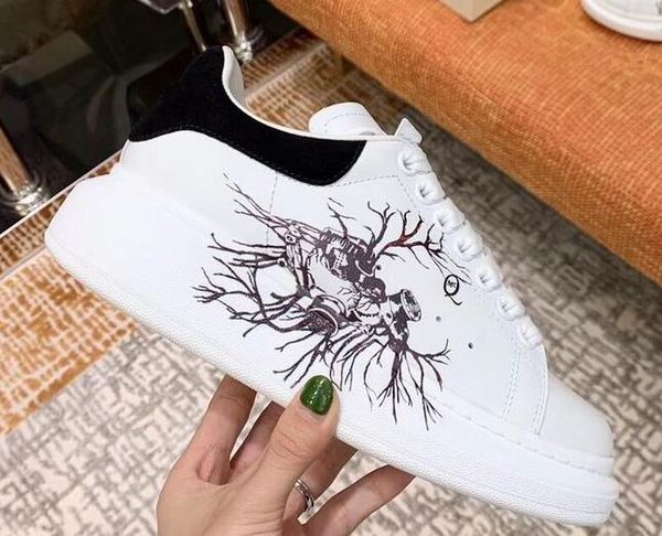 2020 new arrival white black with animal print leather men outdoor shoes men shoe size 7-13
2020 new arrival white black with animal print leather men outdoor shoes men shoe size 7-13