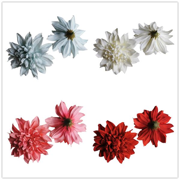 new 11cm dahlia pompon head fake flowers silk artificial flower for diy bride wedding wall flores garden decoration home decor
new 11cm dahlia pompon head fake flowers silk artificial flower for diy bride wedding wall flores garden decoration home decor