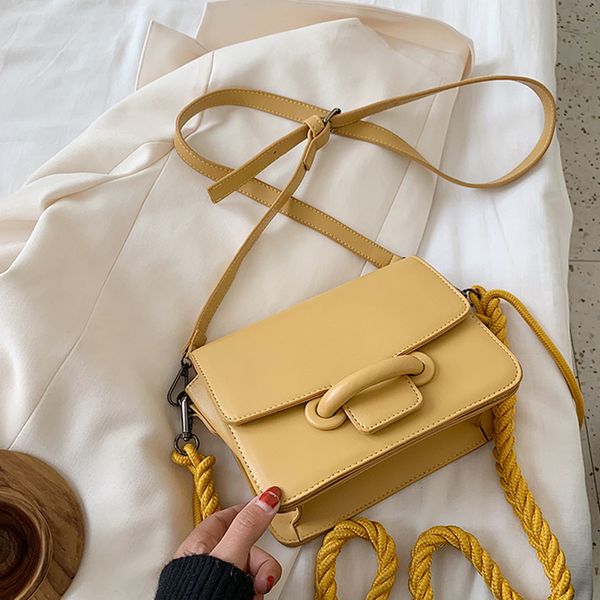 2020 trend crossbody сумки для женщин сплошной pu кожи плеча сумки женские путешествия сумочку и кошелек sac a main
2020 trend crossbody сумки для женщин сплошной pu кожи плеча сумки женские путешествия сумочку и кошелек sac a main