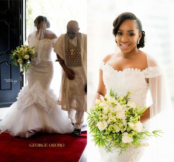 vintage off shoulder lace appliqued mermaid wedding dress luxury african 3d flowers plus bridal gow with sweep train, White
vintage off shoulder lace appliqued mermaid wedding dress luxury african 3d flowers plus bridal gow with sweep train, White