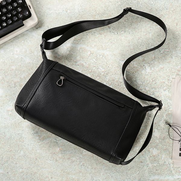 korean version simple portable men small single shoulder bag outdoor oblique cross bag new male fashion small youth
korean version simple portable men small single shoulder bag outdoor oblique cross bag new male fashion small youth