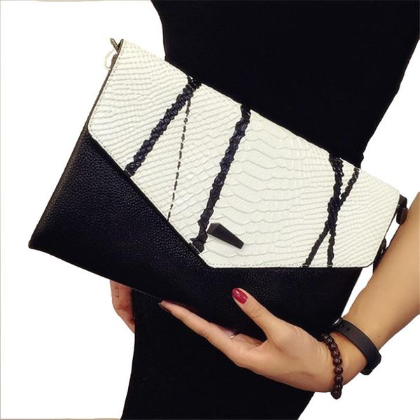 2019 fashion women messenger bags lady envelope bag clutches with chains leather clutch purse ing
2019 fashion women messenger bags lady envelope bag clutches with chains leather clutch purse ing