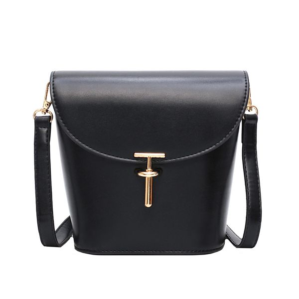 new trend women bag large capacity solid color pu leather women handbags bag casual simple shoulder crossbody
new trend women bag large capacity solid color pu leather women handbags bag casual simple shoulder crossbody