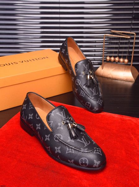 19ss new luxury man formal dress shoes genuine leather alligator pattern oxfords pointed toe derby men's wedding party flats, Black
19ss new luxury man formal dress shoes genuine leather alligator pattern oxfords pointed toe derby men's wedding party flats, Black