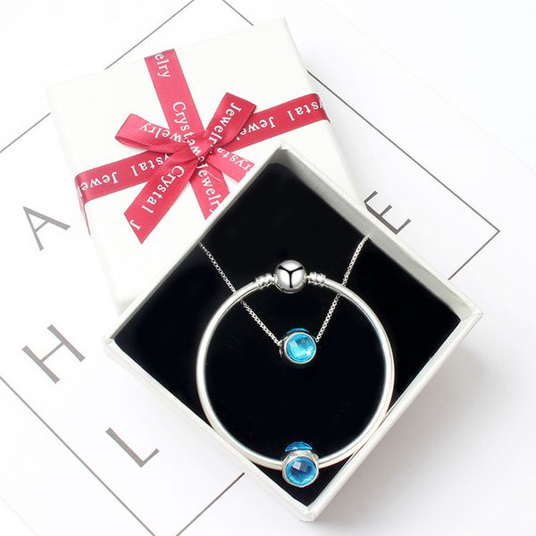 Bracelet & Necklace luddy_store
Bracelet & Necklace luddy_store