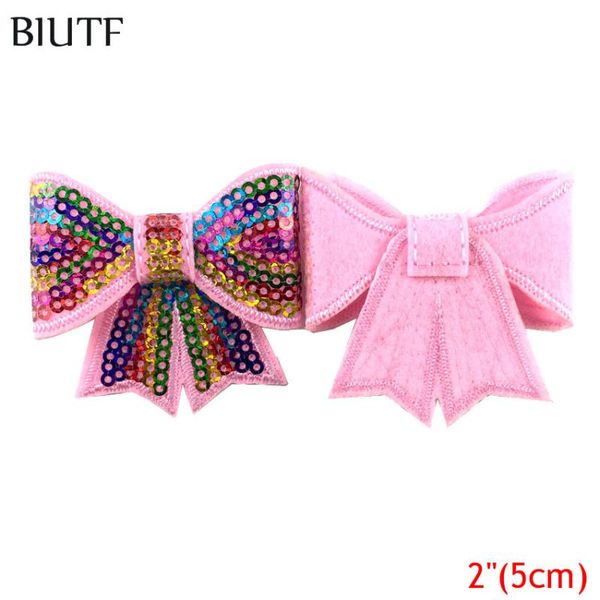 wholesale 500pcs/lot 2 inch embroidery sequin bow sewing hair tie for girl headband/hairpin accessories 26 colors hdj143, Slivery;white
wholesale 500pcs/lot 2 inch embroidery sequin bow sewing hair tie for girl headband/hairpin accessories 26 colors hdj143, Slivery;white