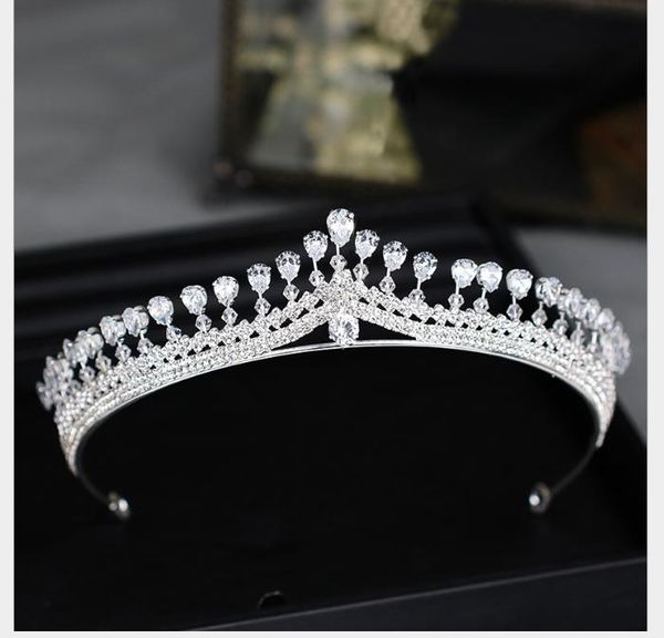 crystal crown headwear bride's wedding dress accessories silver zircon birthday crown headwear, Slivery;golden
crystal crown headwear bride's wedding dress accessories silver zircon birthday crown headwear, Slivery;golden