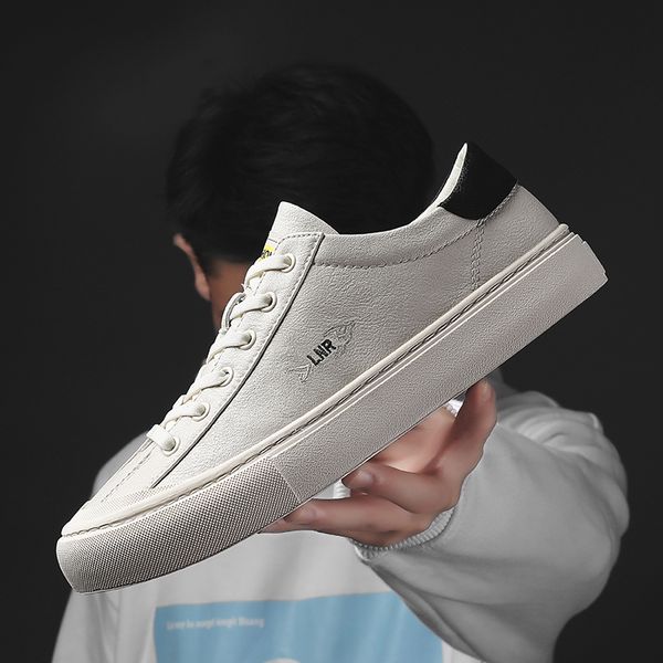 men shoes summer men leather casual shoes youth fresh color lightweight hiking outdoor korean footwear zapatos de hombre, Black
men shoes summer men leather casual shoes youth fresh color lightweight hiking outdoor korean footwear zapatos de hombre, Black