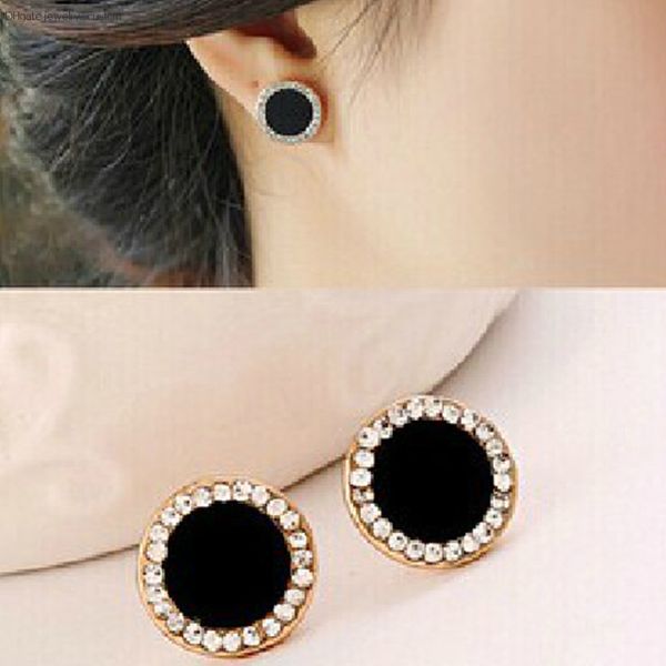 Black Round Button Earrings With Shiny Crystal Stud Earrings Button Rhinestone Earrings For Women Fashion Gift
Black Round Button Earrings With Shiny Crystal Stud Earrings Button Rhinestone Earrings For Women Fashion Gift