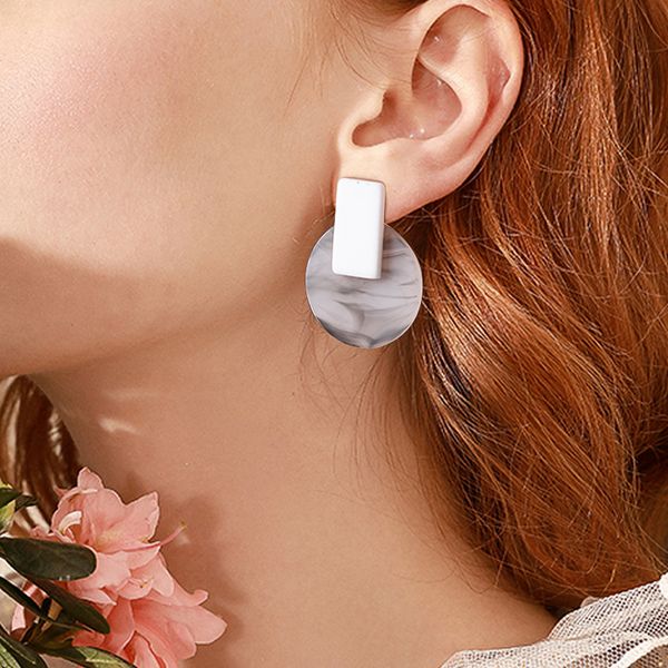 makersland mottled marble disc earrings geometric acrylic stud earrings tortoiseshell statement boho jewelry for women, Golden;silver
makersland mottled marble disc earrings geometric acrylic stud earrings tortoiseshell statement boho jewelry for women, Golden;silver