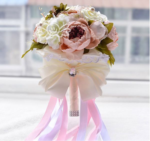 new design bridal hand flowers for wedding party bouquet pearls adorned artificial silk flowers home decorations ribbon
new design bridal hand flowers for wedding party bouquet pearls adorned artificial silk flowers home decorations ribbon
