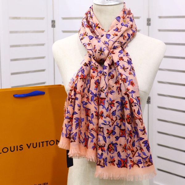 2019 designer scarf designer luxury scarf brand wool silk silver thread square scarves for women big luxury scarf 100*200cm, Blue;gray
2019 designer scarf designer luxury scarf brand wool silk silver thread square scarves for women big luxury scarf 100*200cm, Blue;gray