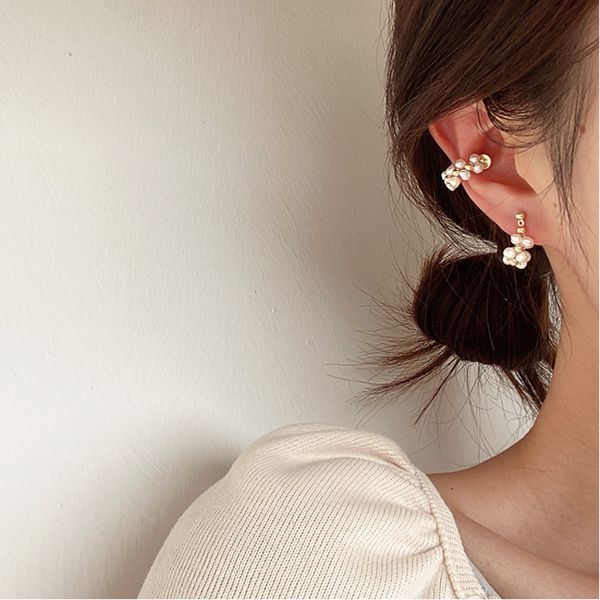 2020 new vintage japan korean magnet ear clip hoop earrings for women 925 silver pin freshwater pearl jewelry pendientes gifts, Golden;silver
2020 new vintage japan korean magnet ear clip hoop earrings for women 925 silver pin freshwater pearl jewelry pendientes gifts, Golden;silver