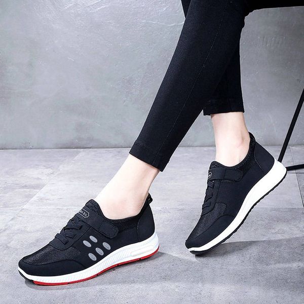 newly arrived wild light men running shoes outdoor walking hiking athletic breathable fashion black white shoes comfortable sneakers 17d
newly arrived wild light men running shoes outdoor walking hiking athletic breathable fashion black white shoes comfortable sneakers 17d