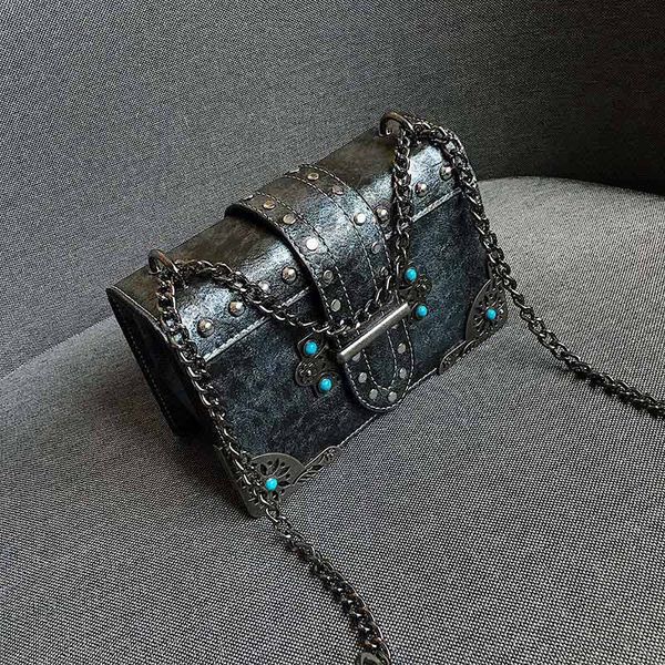 2018 new women's crossbody bags rivet mini chain retro small square bag girl fashion single shoulder messenger bags female bag
2018 new women's crossbody bags rivet mini chain retro small square bag girl fashion single shoulder messenger bags female bag