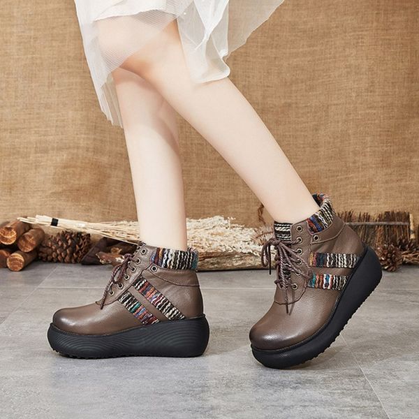 2019 autumn and winter new women's color-matched knitted short boots women's leather casual boots round head, Black
2019 autumn and winter new women's color-matched knitted short boots women's leather casual boots round head, Black