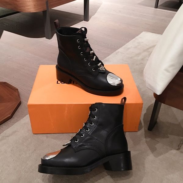 new style high-end luxury ladies martin boots winter women's boots fashion design brand platform unique metal upper size: 35-40 mjty, Black
new style high-end luxury ladies martin boots winter women's boots fashion design brand platform unique metal upper size: 35-40 mjty, Black