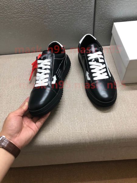 2020 arrow cross color matching men s shoes designer casual sports board shoes fashion luxury couple shoes size38-44 lin001, Black;red
2020 arrow cross color matching men s shoes designer casual sports board shoes fashion luxury couple shoes size38-44 lin001, Black;red