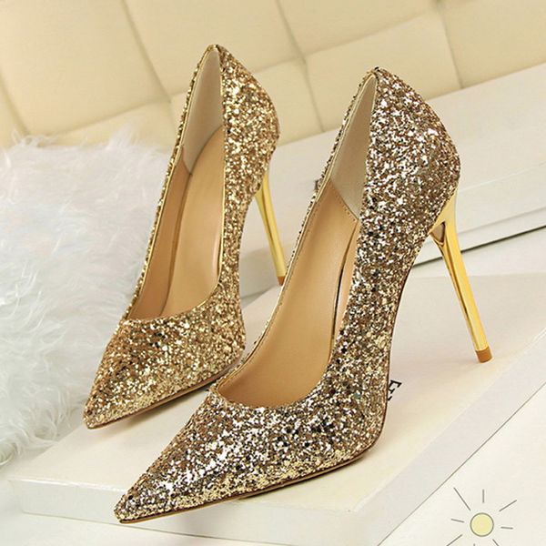 women sequined pointed toe pumps metal thin heels bridal wedding women dress shoes bling high heels stiletto heels shiny shoe, Black
women sequined pointed toe pumps metal thin heels bridal wedding women dress shoes bling high heels stiletto heels shiny shoe, Black
