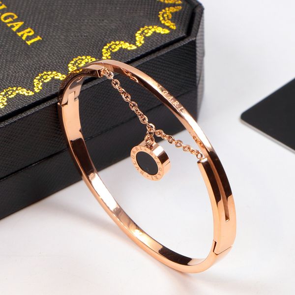 stainless stell brand black-and-white bezoar bracelet, bracelet ring, alphabetic girl handwear, fast-fading and anti-allergic bangle
stainless stell brand black-and-white bezoar bracelet, bracelet ring, alphabetic girl handwear, fast-fading and anti-allergic bangle