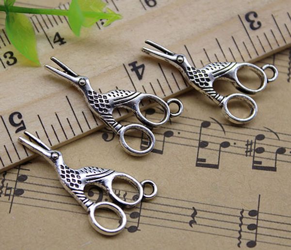 50pcs bird animals scissors alloy charms pendant retro jewelry making diy keychain ancient silver pendant for bracelet earrings 27x14mm, Bronze;silver
50pcs bird animals scissors alloy charms pendant retro jewelry making diy keychain ancient silver pendant for bracelet earrings 27x14mm, Bronze;silver