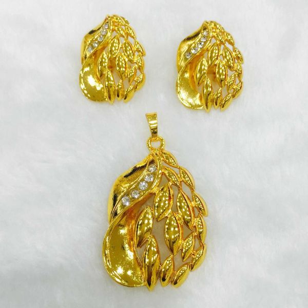 yulaili fashion cz crystal elegant leaves pendant necklace earrings dubai gold jewelry sets for western women bachelor party, Silver
yulaili fashion cz crystal elegant leaves pendant necklace earrings dubai gold jewelry sets for western women bachelor party, Silver