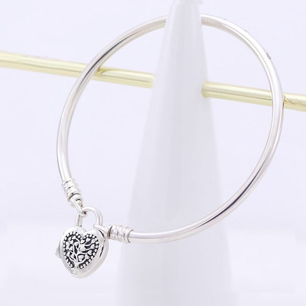 other bracelets real 925 sterling silver sincere love tree padlock plain bracelet fit charm women jewelry, Golden;silver
other bracelets real 925 sterling silver sincere love tree padlock plain bracelet fit charm women jewelry, Golden;silver