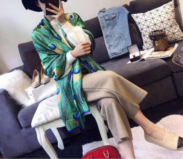 2019 new european and american fashion versatile scarf color feather high-grade soft imitation silk sunscreen scarf shawl, Blue;gray
2019 new european and american fashion versatile scarf color feather high-grade soft imitation silk sunscreen scarf shawl, Blue;gray
